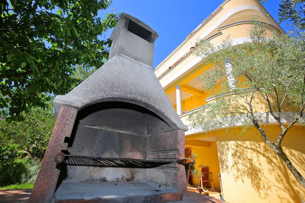 Villa Zubcic Zara Esterno foto